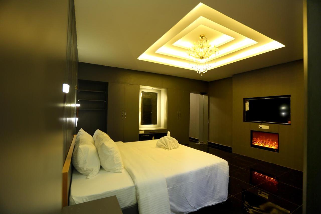 Mehar Inn Hotel Karaikkudi Extérieur photo